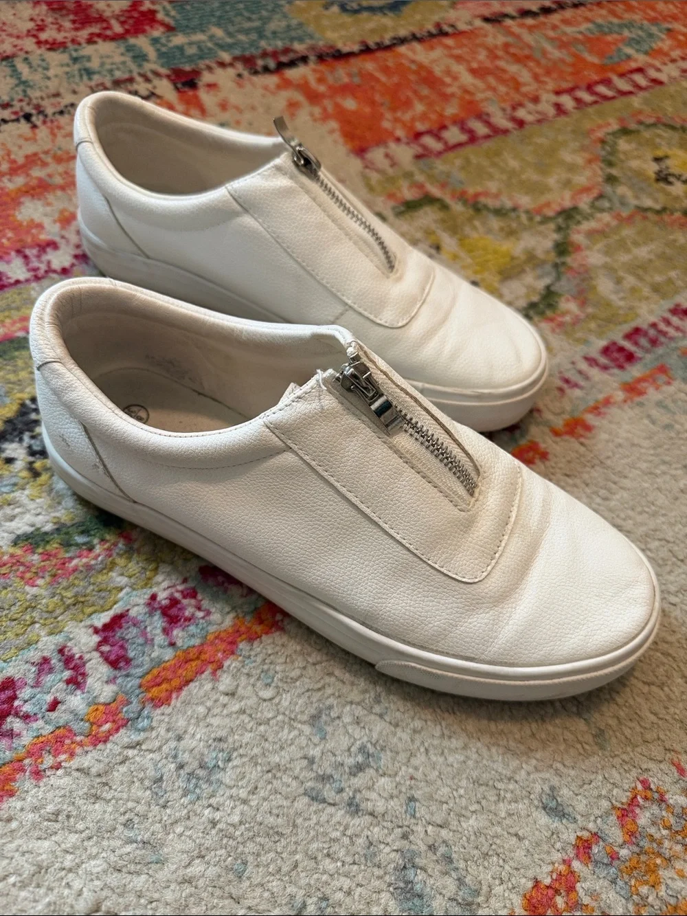 White Zip Front Slip-On Leather Sneakers – Women’s Size 8